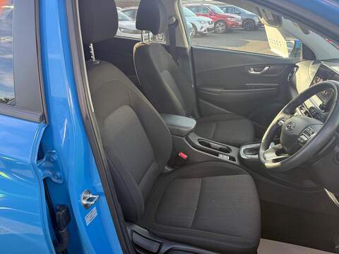 Hyundai KONA 1.6 h-GDi Premium DCT Euro 6 (s/s) 5dr - U79333