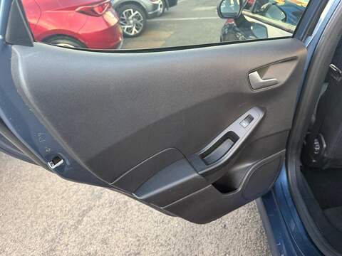 Ford Fiesta 1.0T EcoBoost ST-Line Euro 6 (s/s) 5dr - U79334