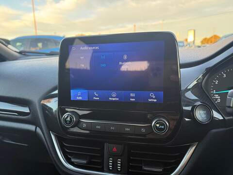 Ford Fiesta 1.0T EcoBoost ST-Line Euro 6 (s/s) 5dr - U79334