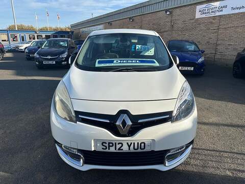 Renault Scenic 1.5 dCi Dynamique TomTom MPV 5dr Diesel Manual Euro 5 (s/s) (110 ps) - U79335