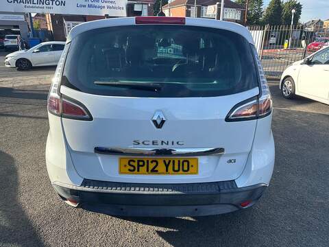 Renault Scenic 1.5 dCi Dynamique TomTom MPV 5dr Diesel Manual Euro 5 (s/s) (110 ps) - U79335