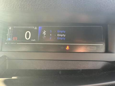 Renault Scenic 1.5 dCi Dynamique TomTom MPV 5dr Diesel Manual Euro 5 (s/s) (110 ps) - U79335