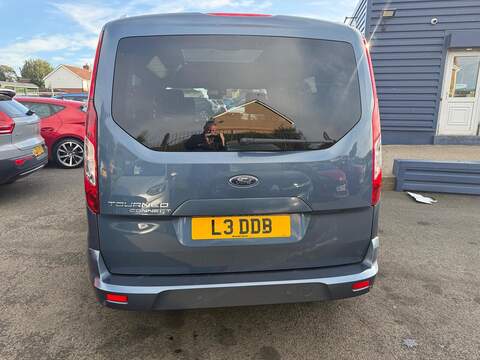 Ford Tourneo Connect 1.5 EcoBlue Titanium Auto Euro 6 (s/s) 5dr - U79336
