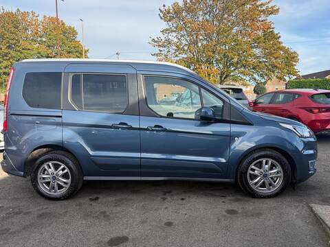 Ford Tourneo Connect 1.5 EcoBlue Titanium Auto Euro 6 (s/s) 5dr - U79336