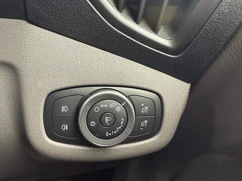 Ford Tourneo Connect 1.5 EcoBlue Titanium Auto Euro 6 (s/s) 5dr - U79336