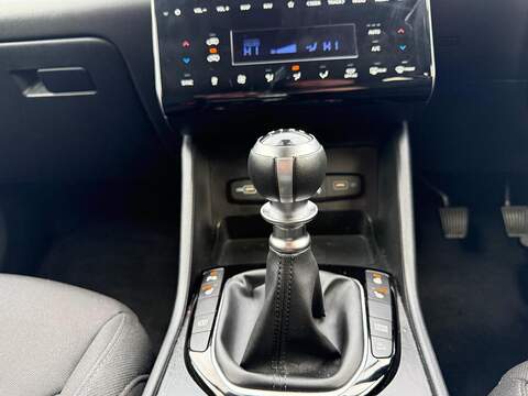 Hyundai TUCSON 1.6 T-GDi Premium Euro 6 (s/s) 5dr - U79337