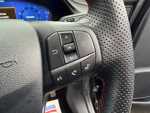 Ford Puma 1.0T EcoBoost MHEV ST-Line X Euro 6 (s/s) 5dr - U79338