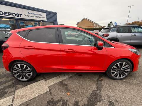Ford Fiesta 1.0T EcoBoost MHEV Titanium Vignale DCT Euro 6 (s/s) 5dr - U79341