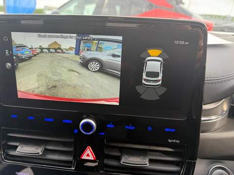 Hyundai IONIQ 1.6 h-GDi Premium SE DCT Euro 6 (s/s) 5dr - U79342