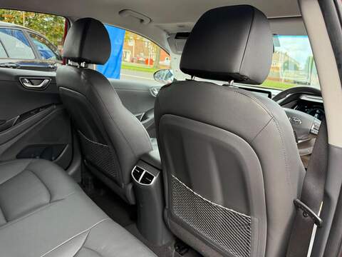 Hyundai IONIQ 1.6 h-GDi Premium SE DCT Euro 6 (s/s) 5dr - U79342