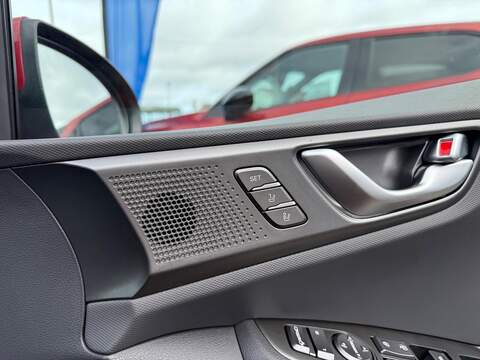 Hyundai IONIQ 1.6 h-GDi Premium SE DCT Euro 6 (s/s) 5dr - U79342