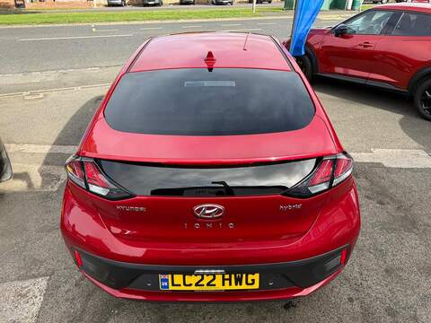 Hyundai IONIQ 1.6 h-GDi Premium SE DCT Euro 6 (s/s) 5dr - U79342