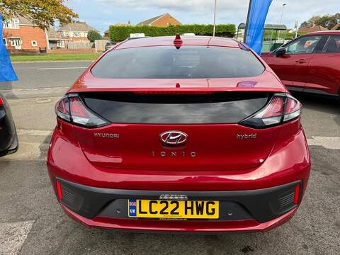 Hyundai IONIQ 1.6 h-GDi Premium SE DCT Euro 6 (s/s) 5dr - U79342