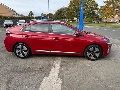Hyundai IONIQ 1.6 h-GDi Premium SE DCT Euro 6 (s/s) 5dr - U79342