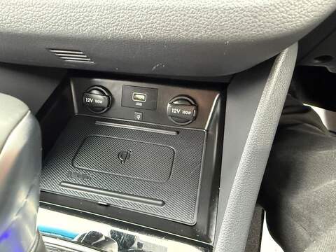 Hyundai IONIQ 1.6 h-GDi Premium SE DCT Euro 6 (s/s) 5dr - U79342