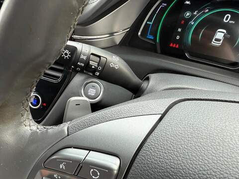 Hyundai IONIQ 1.6 h-GDi Premium SE DCT Euro 6 (s/s) 5dr - U79342