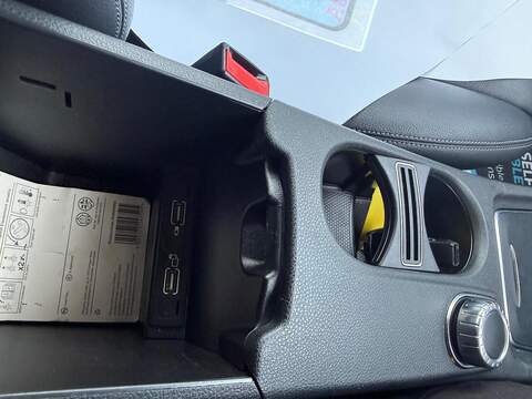 Mercedes-Benz A Class 1.6 A180 Sport Hatchback 5dr Petrol 7G-DCT Euro 6 (s/s) (122 ps) - U79359