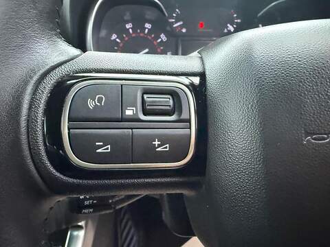 Citroen C3 Aircross 1.2 PureTech MAX SUV 5dr Petrol EAT6 Euro 6 (s/s) (130 ps) - U79364