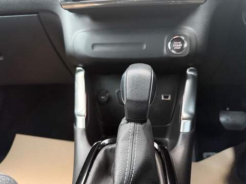 Citroen C3 Aircross 1.2 PureTech MAX SUV 5dr Petrol EAT6 Euro 6 (s/s) (130 ps) - U79364