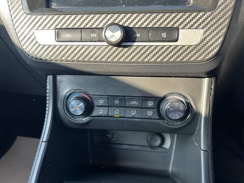 MG MG ZS 1.5 VTi-TECH Excite SUV 5dr Petrol Manual Euro 6 (s/s) (106 ps) - U79365