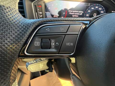 Audi A1 1.0 TFSI 25 S line Sportback S Tronic Euro 6 (s/s) 5dr - U79371