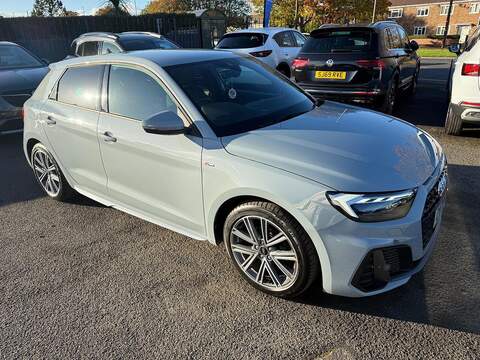 Audi A1 1.0 TFSI 25 S line Sportback S Tronic Euro 6 (s/s) 5dr - U79371