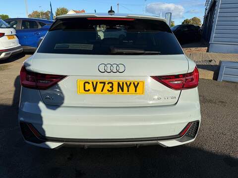 Audi A1 1.0 TFSI 25 S line Sportback S Tronic Euro 6 (s/s) 5dr - U79371