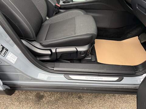 Nissan Qashqai 1.5 h e-POWER Kuro Edition Auto Euro 6 (s/s) 5dr - U79374