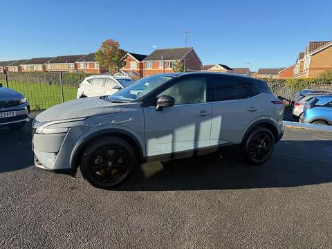 Nissan Qashqai 1.5 h e-POWER Kuro Edition Auto Euro 6 (s/s) 5dr - U79374