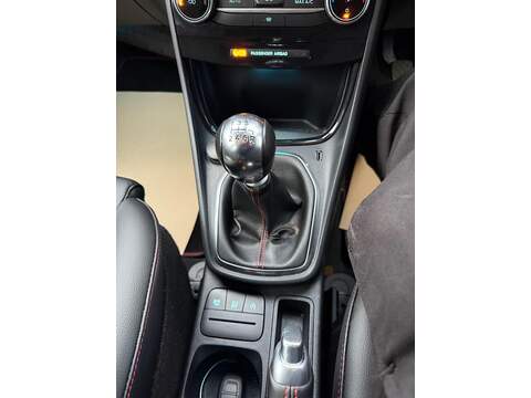 Ford Puma 1.0T EcoBoost MHEV ST-Line X Euro 6 (s/s) 5dr - U79375