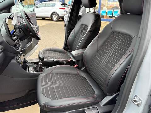 Ford Puma 1.0T EcoBoost MHEV ST-Line X Euro 6 (s/s) 5dr - U79375