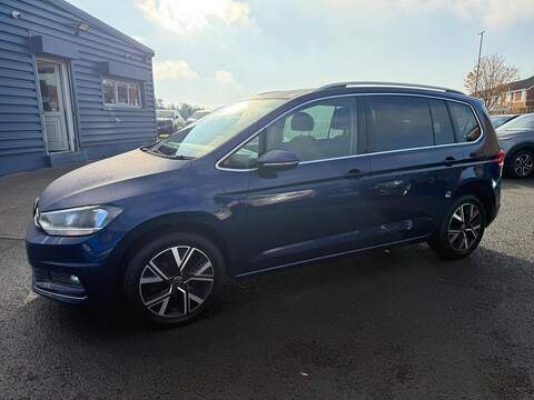 Volkswagen Touran 1.5 TSI EVO SEL DSG Euro 6 (s/s) 5dr - U79376