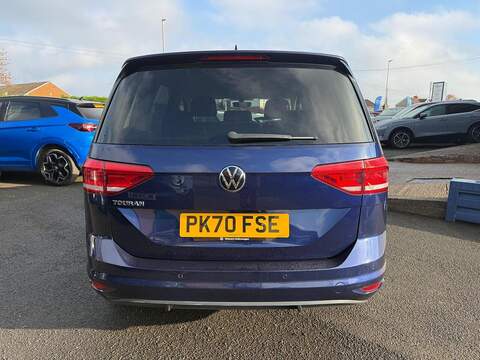 Volkswagen Touran 1.5 TSI EVO SEL DSG Euro 6 (s/s) 5dr - U79376