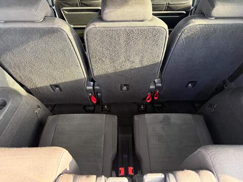 Volkswagen Touran 1.5 TSI EVO SEL DSG Euro 6 (s/s) 5dr - U79376