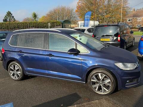 Volkswagen Touran 1.5 TSI EVO SEL DSG Euro 6 (s/s) 5dr - U79376