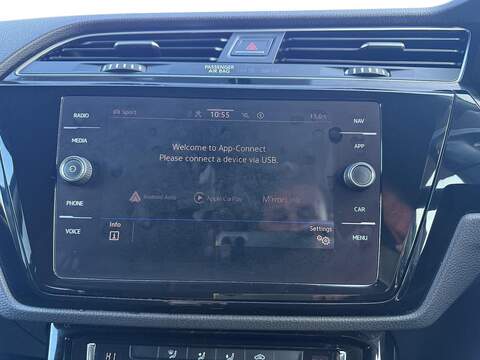 Volkswagen Touran 1.5 TSI EVO SEL DSG Euro 6 (s/s) 5dr - U79376