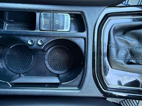 Volkswagen Touran 1.5 TSI EVO SEL DSG Euro 6 (s/s) 5dr - U79376