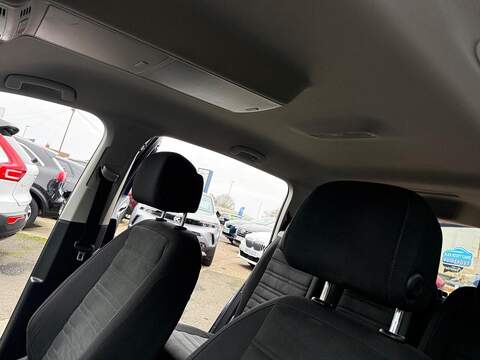 Volkswagen Touran 1.5 TSI EVO SEL DSG Euro 6 (s/s) 5dr - U79376