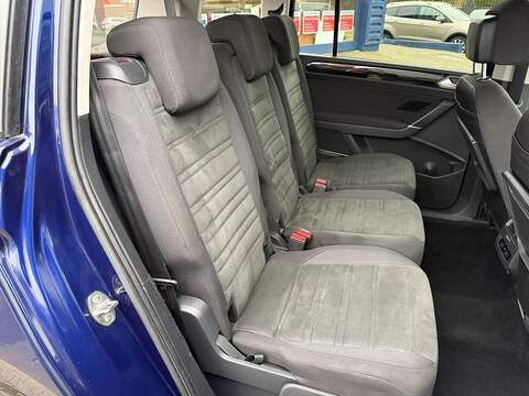 Volkswagen Touran 1.5 TSI EVO SEL DSG Euro 6 (s/s) 5dr - U79376