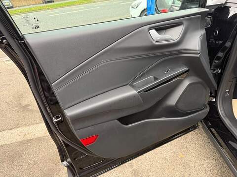 Ford Puma 1.0T EcoBoost MHEV Titanium Euro 6 (s/s) 5dr - U79378