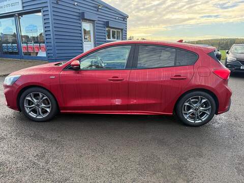 Ford Focus T EcoBoost ST-Line Hatchback 1.0 Automatic Petrol - U79383