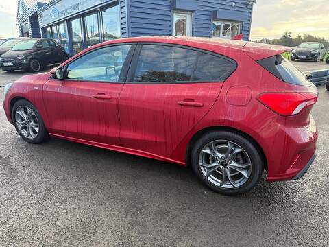 Ford Focus T EcoBoost ST-Line Hatchback 1.0 Automatic Petrol - U79383