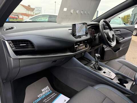 Nissan Qashqai 1.3 DIG-T MHEV Tekna Euro 6 (s/s) 5dr - U79384