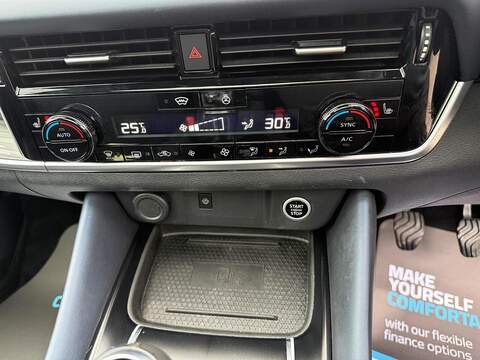 Nissan Qashqai 1.3 DIG-T MHEV Tekna Euro 6 (s/s) 5dr - U79384