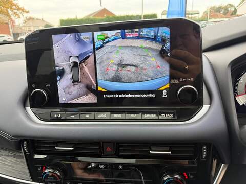 Nissan Qashqai 1.3 DIG-T MHEV Tekna Euro 6 (s/s) 5dr - U79384