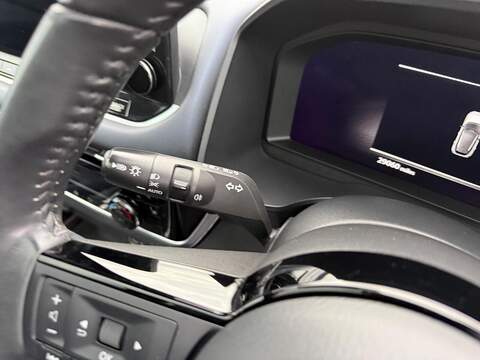 Nissan Qashqai 1.3 DIG-T MHEV Tekna Euro 6 (s/s) 5dr - U79384