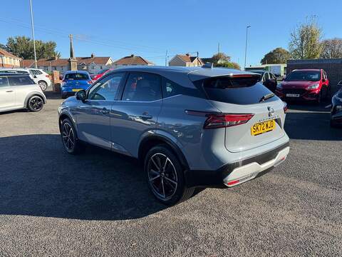 Nissan Qashqai 1.3 DIG-T MHEV Tekna Euro 6 (s/s) 5dr - U79384