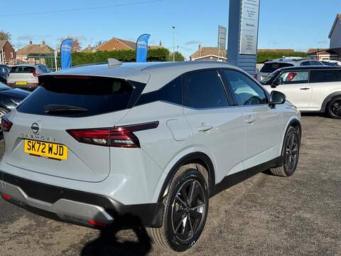 Nissan Qashqai 1.3 DIG-T MHEV Tekna Euro 6 (s/s) 5dr - U79384
