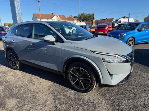 Nissan Qashqai 1.3 DIG-T MHEV Tekna Euro 6 (s/s) 5dr - U79384