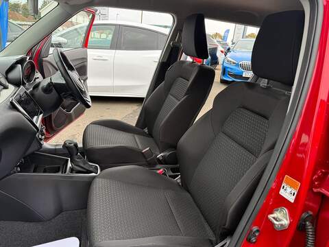 Suzuki Swift 1.2 Dualjet MHEV SZ-T Hatchback 5dr Petrol Hybrid CVT Euro 6 (s/s) (83 ps) - U79386